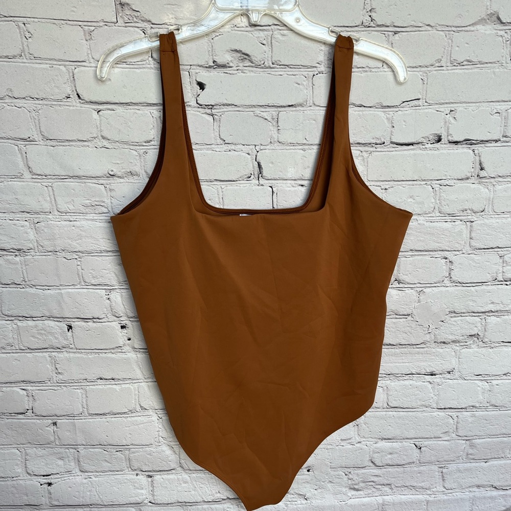 LIKE NEW Good American Modern Tank Thong Bodysuit Rust GA Size 6 Equivalent 3X!